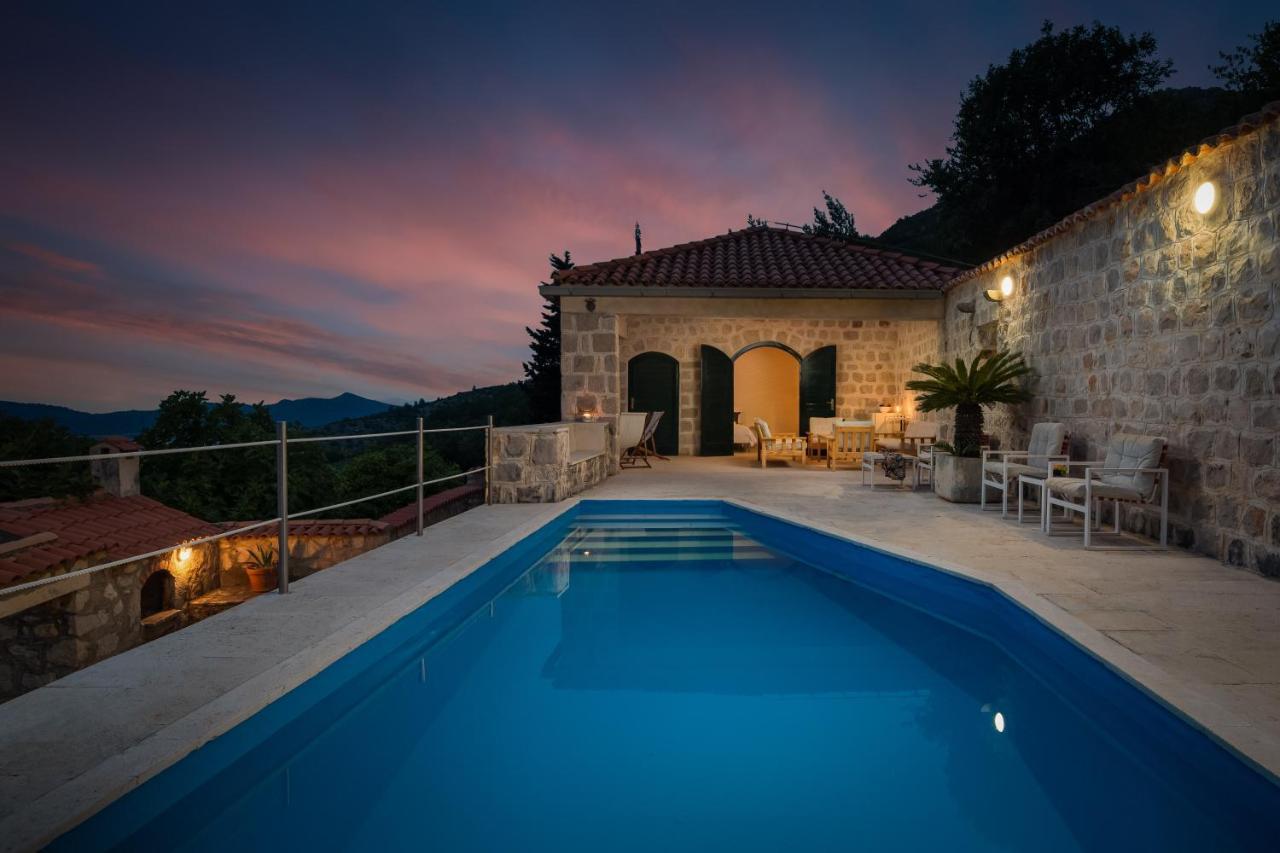 Villa Schola Brsečine Buitenkant foto